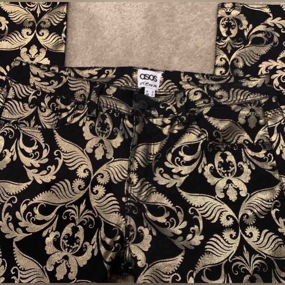 ASOS size 8 Black & Gold Foil Filigree Skinny jeans. Like New. - Picture 2 of 5